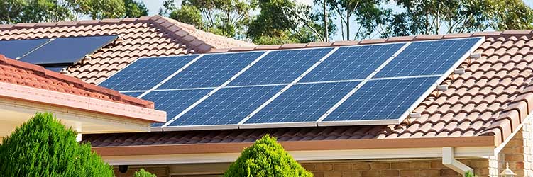Can solar panels ruin your roof?