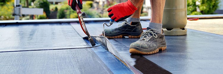 How do you repair a flat roof?